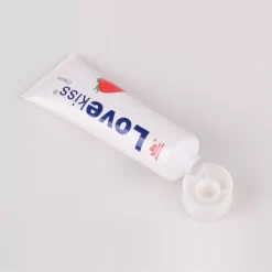 Gel Bôi Trơn Cao Cấp Hương Dâu - Love Kiss 100ml